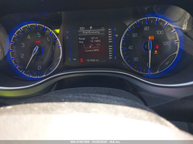 2C4RC1BG6KR532019 Chrysler Pacifica Touring L