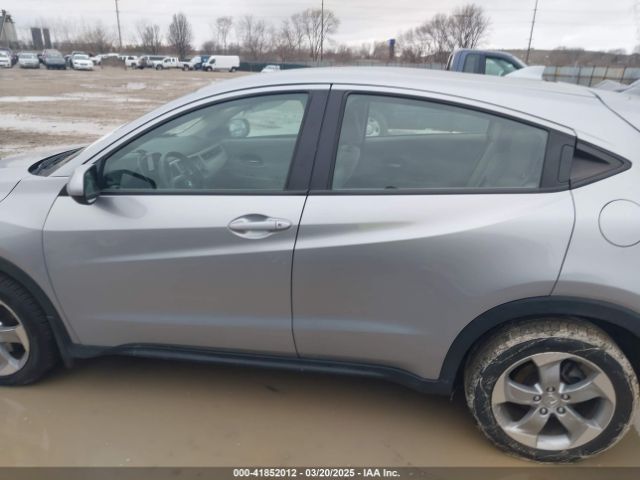 3CZRU5H34JG701445 Honda HR-V LX