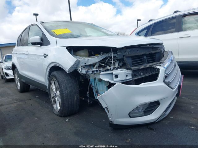 1FMCU0GD1KUB09407 Ford ESCAPE SE