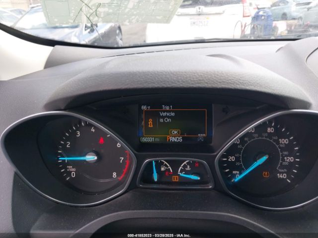1FMCU0GD1KUB09407 Ford ESCAPE SE