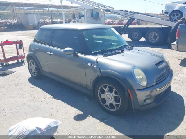 2006 MINI COOPER S WMWRE33596TJ35256 Photo 0