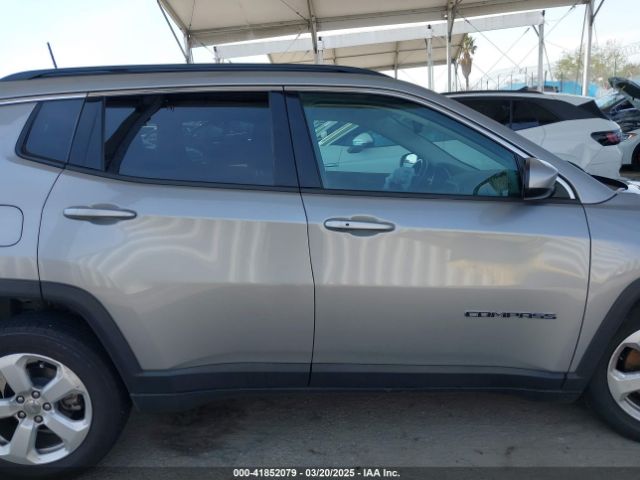 3C4NJCBB7KT833187 Jeep Compass Latitude Fwd