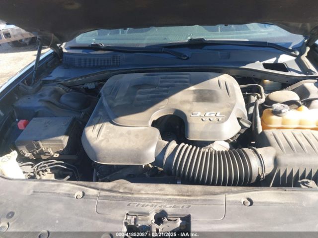 2C3CDXBG9FH771425 Dodge Charger Se