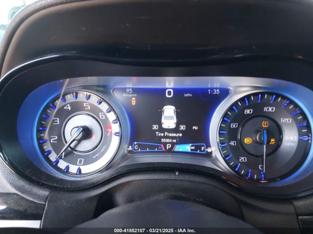 2019 CHRYSLER 300 2C3CCAGG3KH542774 Photo 6