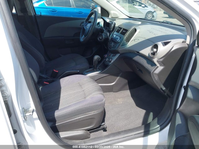 1G1JC5SH9E4212898 Chevrolet Sonic Lt Auto