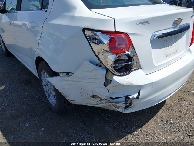 1G1JC5SH9E4212898 Chevrolet Sonic Lt Auto