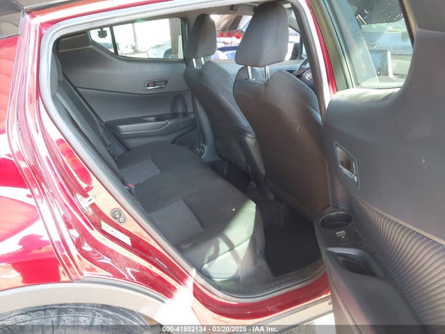 JTNKHMBX8K1032206 Toyota C-HR XLE