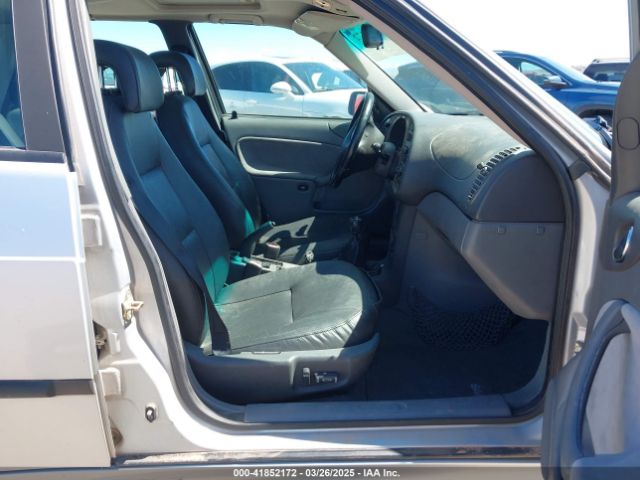2001 SAAB 9-3 YS3DF55K012001252 Photo 4