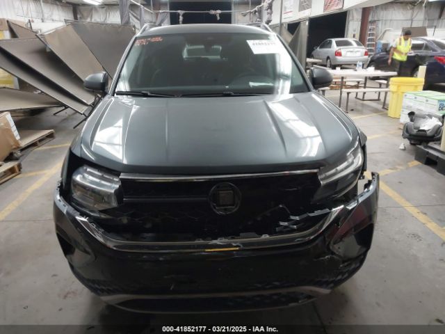 3VVDX7B20PM328807 Volkswagen Taos 1.5t S