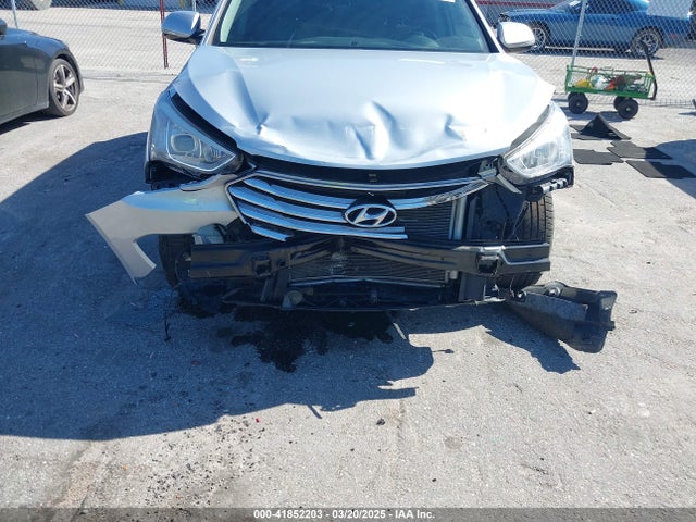 KM8SR4HF2GU141648 Hyundai Santa Fe Limited