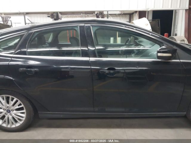 1FADP3N24HL272396 Ford Focus Titanium