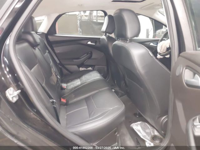 1FADP3N24HL272396 Ford Focus Titanium