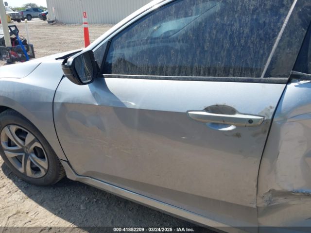 19XFC2F55HE031697 Honda Civic Lx