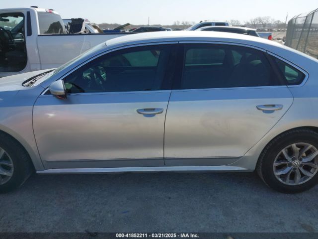 1VWAS7A3XGC033240 Volkswagen Passat 1.8t S