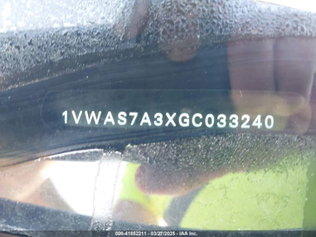 1VWAS7A3XGC033240 Volkswagen Passat 1.8t S