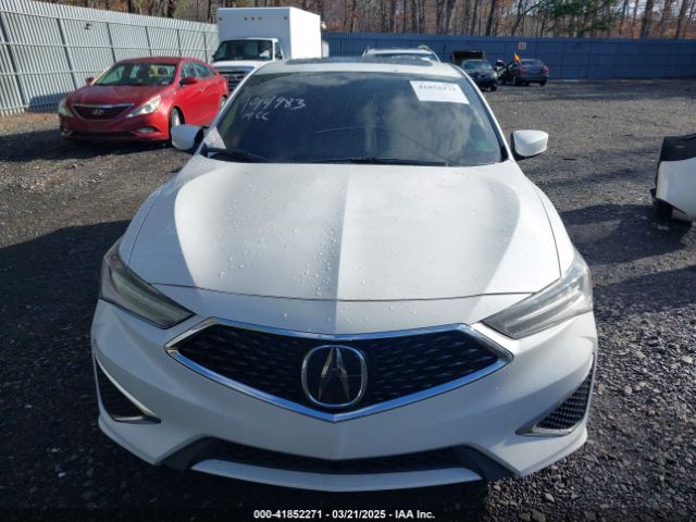 19UDE2F30KA000918 Acura Ilx Standard