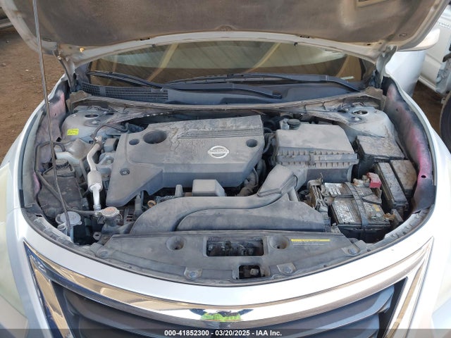 2014 Nissan Altima 2.5 Sv მანქანა იყიდება აუქციონზე, vin: 1N4AL3AP1EC187530, აუქციონის ნომერი: 41852300