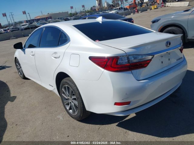 JTHBW1GG8H2137766 Lexus Es Es 300h