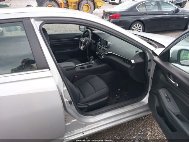 1N4BL4BV2MN382045 Nissan Altima S Fwd