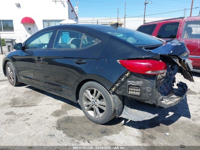 5NPD84LF7HH052676 Hyundai ELANTRA SE