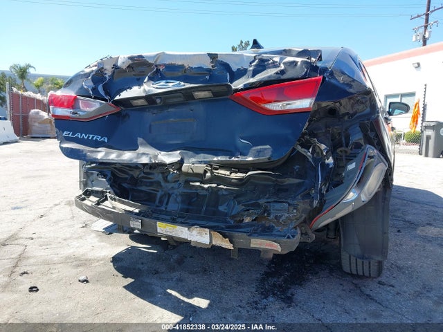 5NPD84LF7HH052676 Hyundai ELANTRA SE
