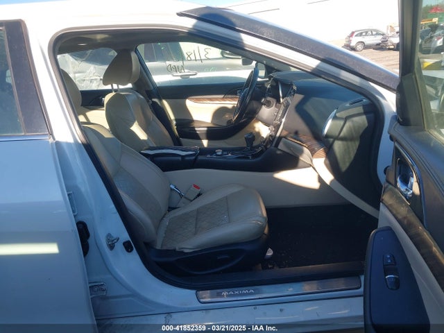 1N4AA6APXGC437163 Nissan Maxima 3.5 Platinum