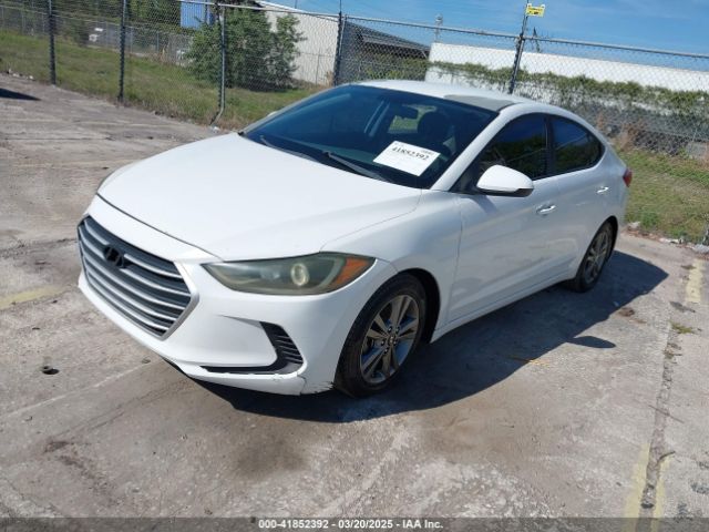 5NPD74LF1JH326236 Hyundai ELANTRA SE