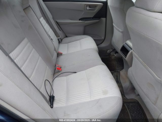 4T1BD1FK4HU211763 Toyota Camry Hybrid Le