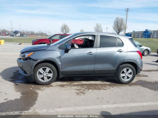 3GNCJKSBXLL230292 Chevrolet Trax Fwd Ls