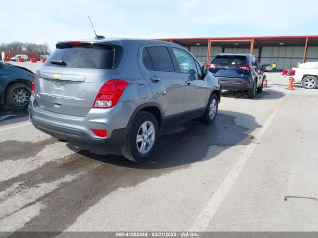 3GNCJKSBXLL230292 Chevrolet Trax Fwd Ls