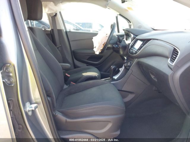 3GNCJKSBXLL230292 Chevrolet Trax Fwd Ls