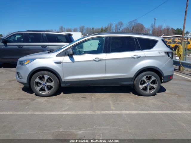 1FMCU0GD0HUB51205 Ford ESCAPE SE