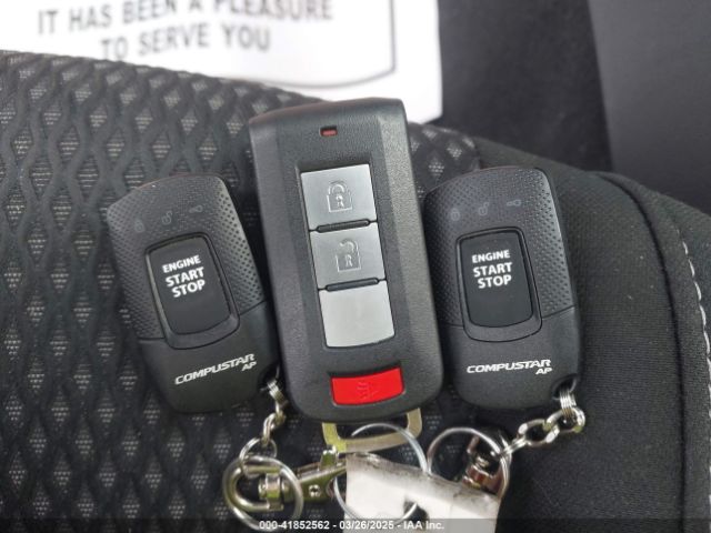JA4AZ3A32HZ027416 Mitsubishi Outlander Se/sel