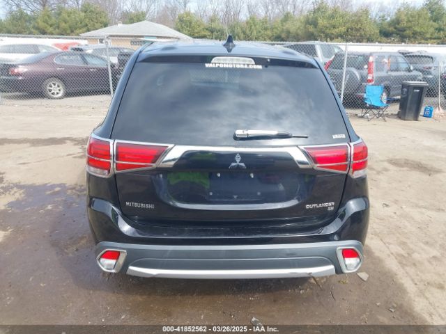 JA4AZ3A32HZ027416 Mitsubishi Outlander Se/sel
