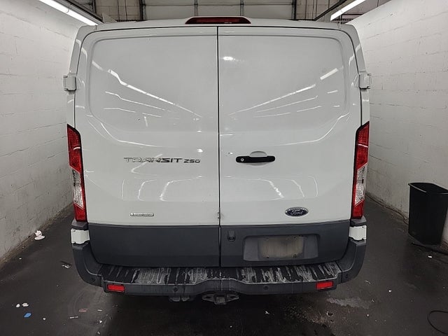 1FTYR1YG2JKB43974 Ford Transit-250