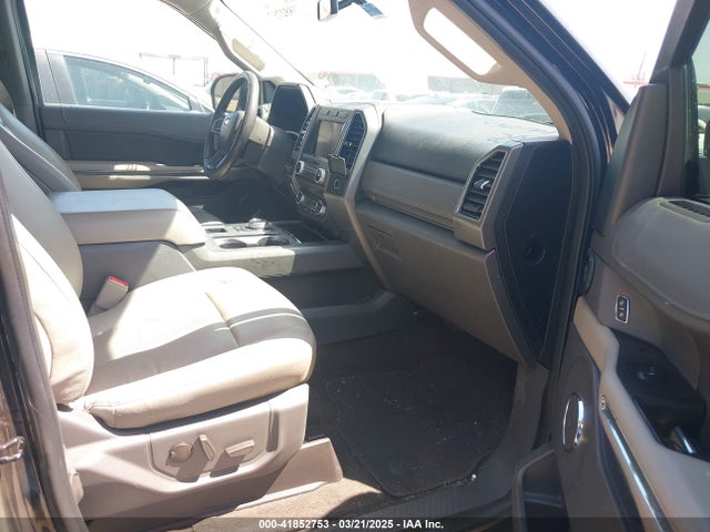 1FMJU1HT7LEA25705 Ford Expedition Xlt
