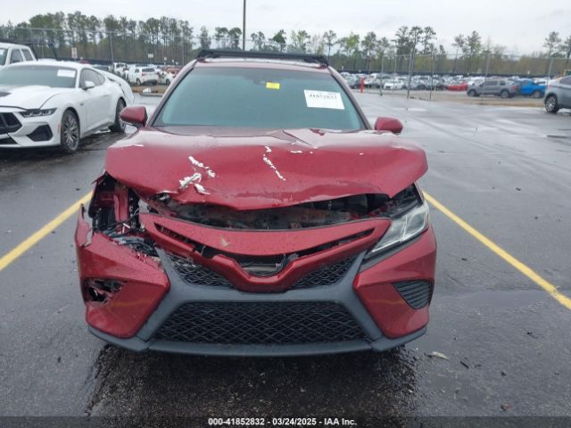 4T1B21HK2JU501752 Toyota Camry Hybrid Se