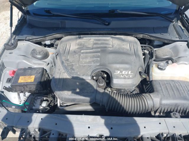 2019 CHRYSLER 300 2C3CCAAG0KH564997 Photo 9