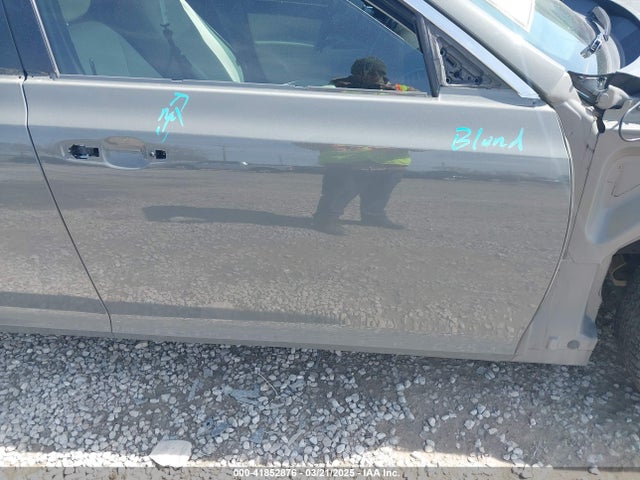 2C3CCAAG0KH564997 Chrysler 300 Touring