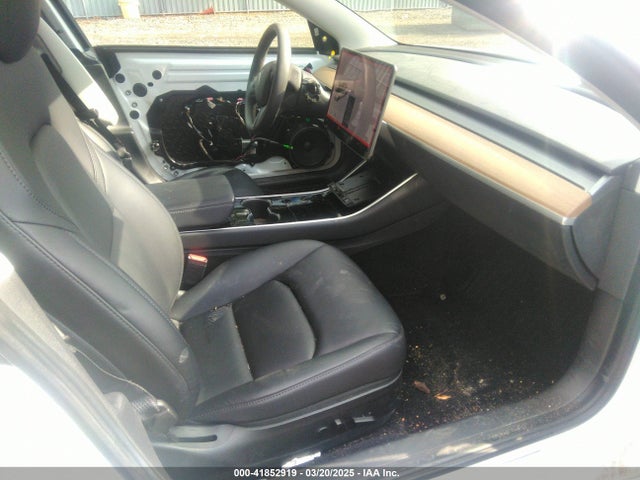 2020 TESLA MODEL 3 5YJ3E1EA4LF792830 Photo 4