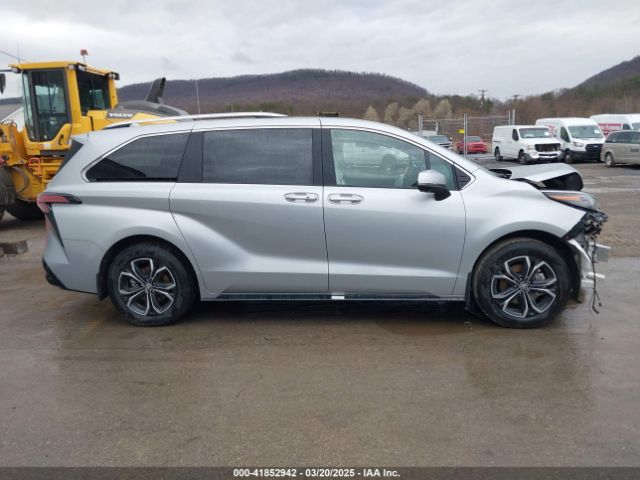 5TDESKFC0SS168900 Toyota Sienna Platinum