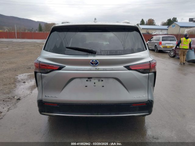 5TDESKFC0SS168900 Toyota Sienna Platinum