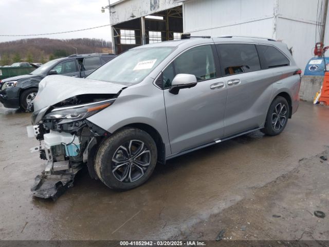 5TDESKFC0SS168900 Toyota Sienna Platinum
