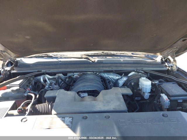 1GNSKBKC6HR394138 Chevrolet Tahoe Lt