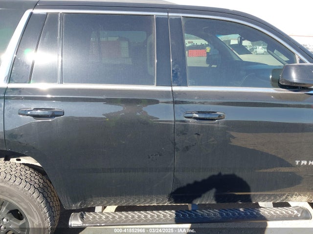 1GNSKBKC6HR394138 Chevrolet Tahoe Lt
