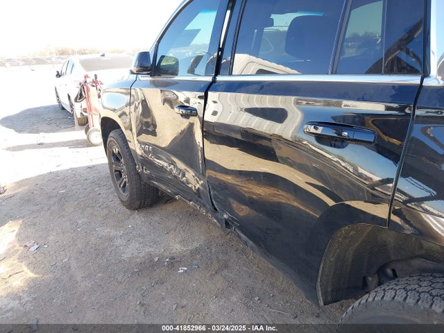 1GNSKBKC6HR394138 Chevrolet Tahoe Lt