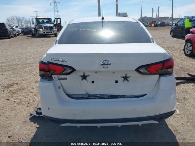 3N1CN8DV8ML817330 Nissan Versa S Xtronic Cvt