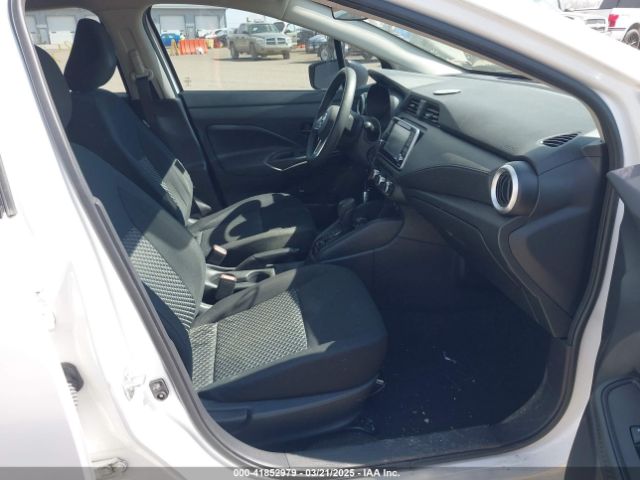 3N1CN8DV8ML817330 Nissan Versa S Xtronic Cvt