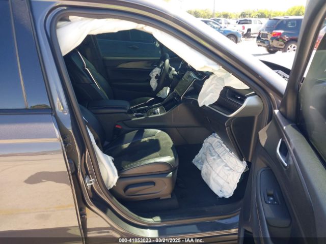 1C4RJJAG0P8814120 Jeep Grand Cherokee L Altitude 4x2