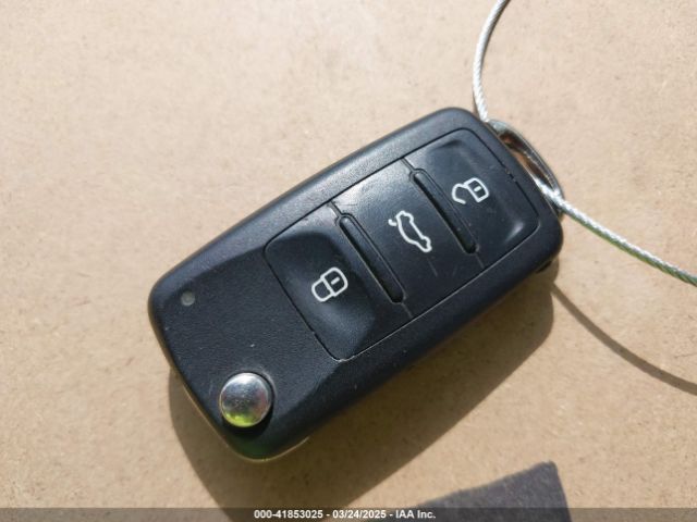 3VWDB7AJ5HM320058 Volkswagen Jetta 1.4t Se